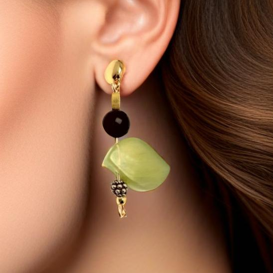 Wildflower Bistro - Serpentine and Garnet Earrings