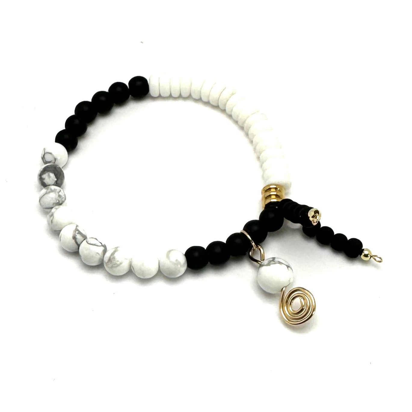Downtown Fusion - Bracelet with Howlite and Black Agate