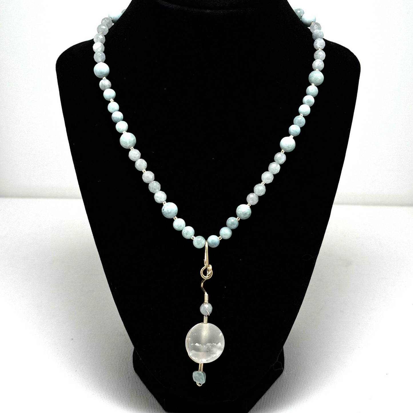 Urban Beachcomber - Necklace with aquamarine and rainbow moonstone