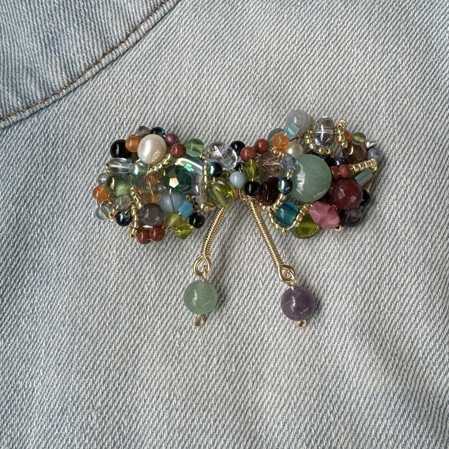 Retro Style Beaded Bow Brooch