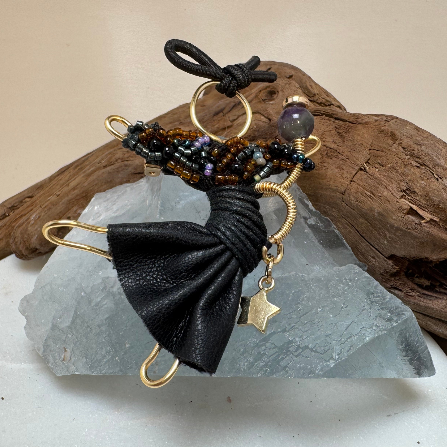 `Pixie Pin - Enchantress