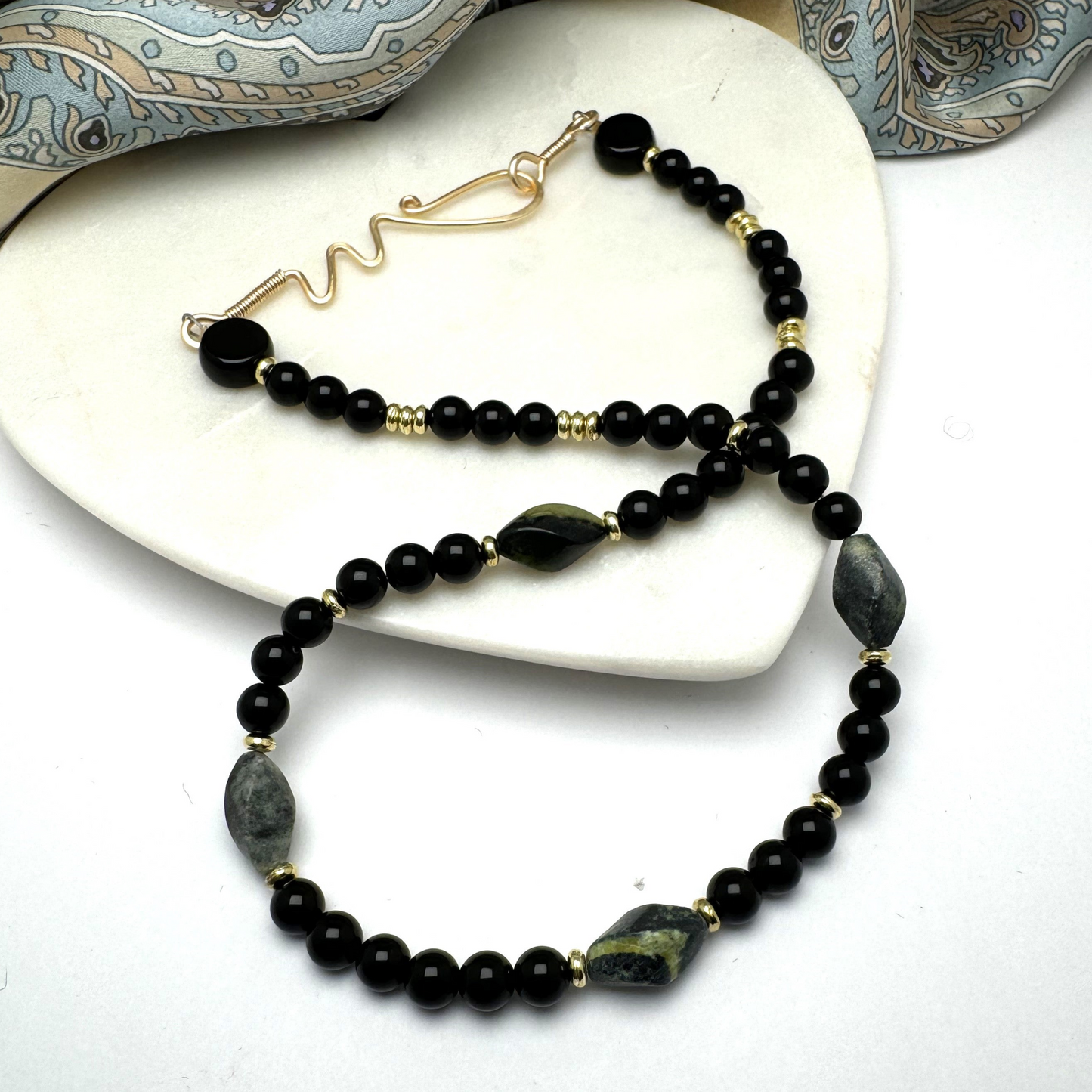 Chic Harmony Necklace - Black Japer with Serpentine