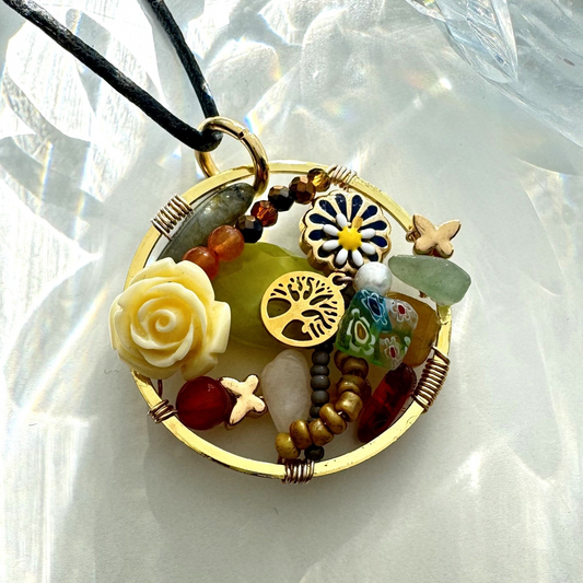 Halo Pendant - Whole Hearted
