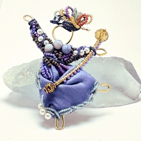 Kindred Spirit Pixie Brooch - Luminary